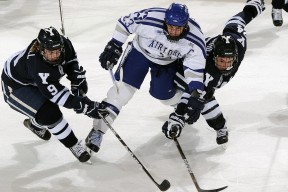 LOL赛事-破晓双王，Uzi的世界之巅与皇马的不朽天命